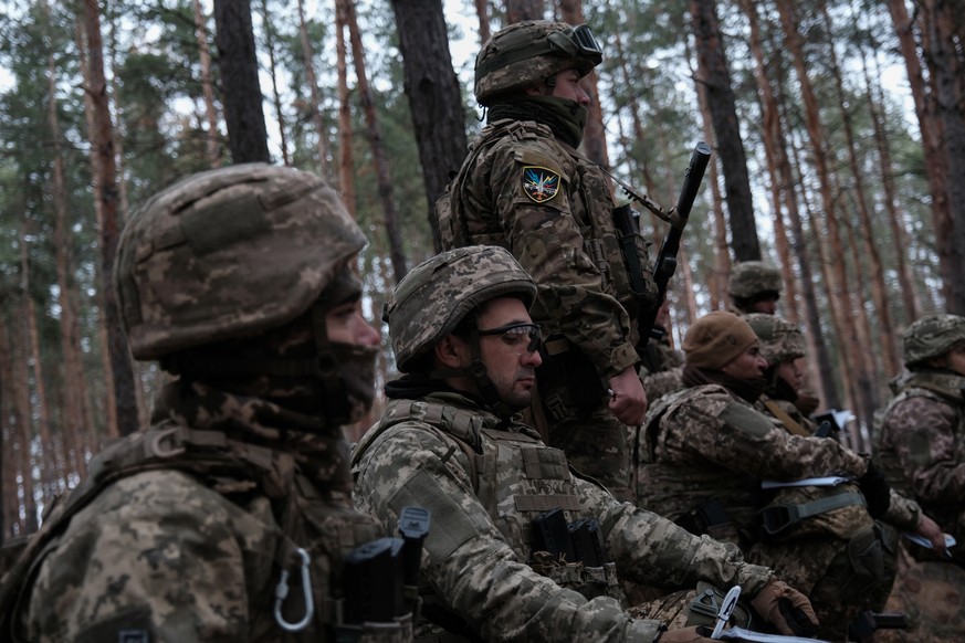 epa11754182 Foreign fighters attend a training with the 3rd Ukrainian Assault Brigade, at an undisclosed location in the Kharkiv region, Ukraine, 02 December 2024 (issued 03 December 2024). After the  ...