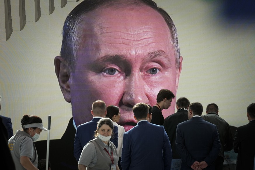 Vladimir Poutine et ses services secrets ont été surpris par les actions occidentales.