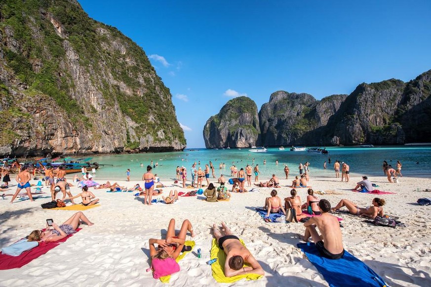 Phuket Thaïlande vacances tourisme plage coronavirus vaccination pandémie