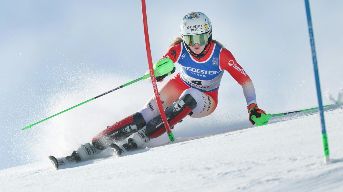 Ski alpin: Camille Rast championne du monde et doublé suisse