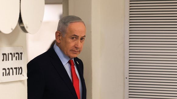 epa12833978 Israeli Prime Minister Benjamin Netanyahu attends a press conference in Jerusalem, 19 March 2026, amid the US-Israel conflict with Iran. EPA/RONEN ZVULUN / POOL