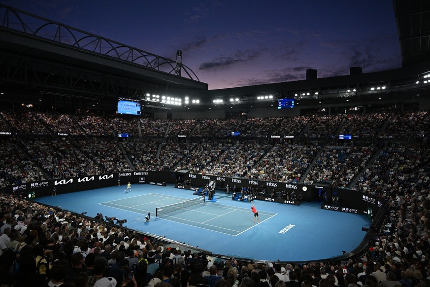 epa11854097 A general view over Rod Laver Arena at dusk during the Men&#039;s Singles final match Jannik Sinner of Italy against Alexander Zverev of Germany at the Australian Open Grand Slam tennis to ...