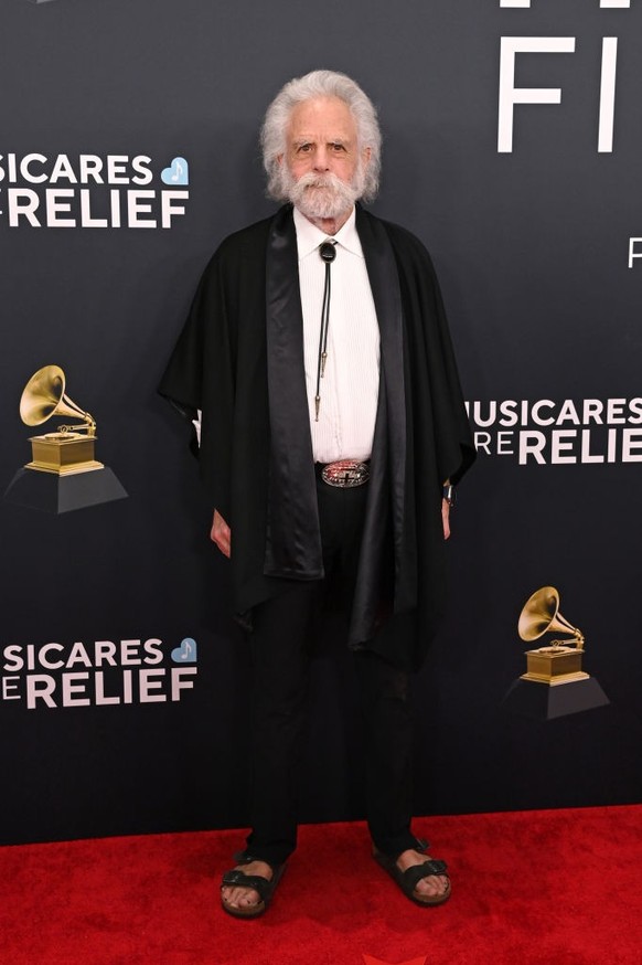 LOS ANGELES, CALIFORNIA - FEBRUARY 02: (FOR EDITORIAL USE ONLY) Bob Weir attends the 67th GRAMMY Awards on February 02, 2025 in Los Angeles, California. (Photo by Jon Kopaloff/WireImage)
