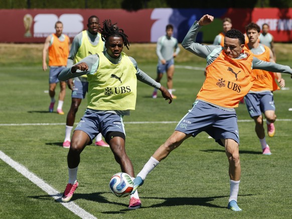 Johan Manzambi et Ruben Vargas n'ont pas terminé l'entraînement lundi matin à J-1 du 8e de finale contre la Colombie.