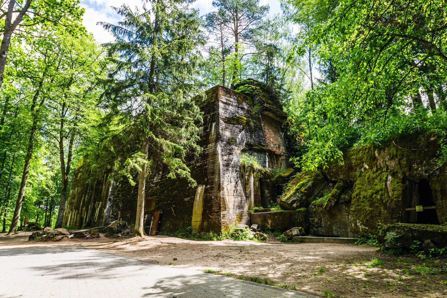 Adolf Hitler&#039;s bunker in Wolf&#039;s Lair. Former war headquarters of Adolf Hitler in Poland. xkwx Concrete, Defensive, Fort, Fortification, Hardwood, History, Leaf, Masonry, Museum, Nature, Old, ...
