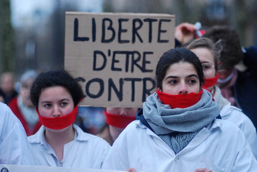 Rally For Abortion Rights - Paris Rally called by the Abortion Europe collective to demand an end to the obstruction of the constitutionalization of abortion rights, in Paris, France on February 28, 2 ...