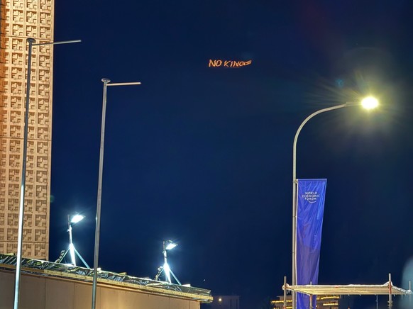 Le message est très bien visible depuis Davos.