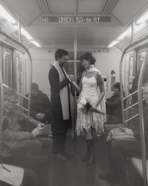Un mariage en métro.