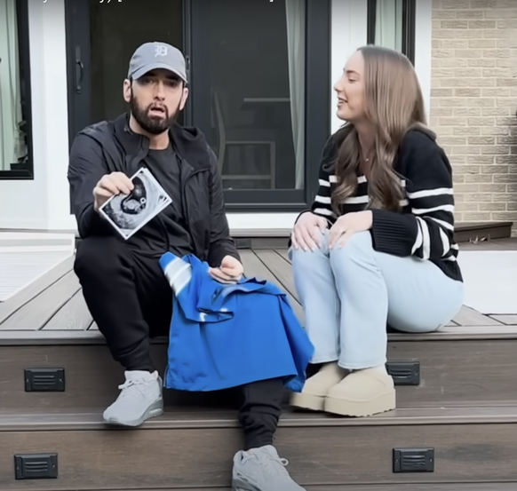 Eminem, le rappeur qui a marqué toute une génération avec ses punchlines et son style provocateur, s&#039;apprête à franchir une nouvelle étape: il va devenir grand-père. Un choc pour tous ceux qui on ...
