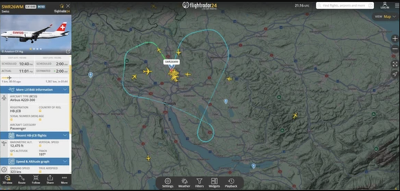 Un avion Swiss trace un coeur dans le ciel pour l'équipe suisse de hockey