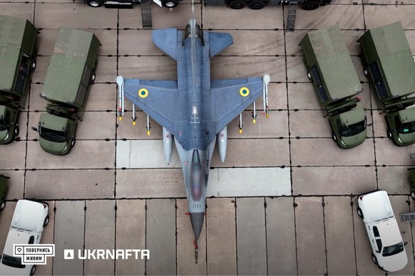 Des complexes mobiles F-16 qui fonctionnent partout : « Come Back Alive » et « Ukrnafta » ont mis en œuvre un projet unique