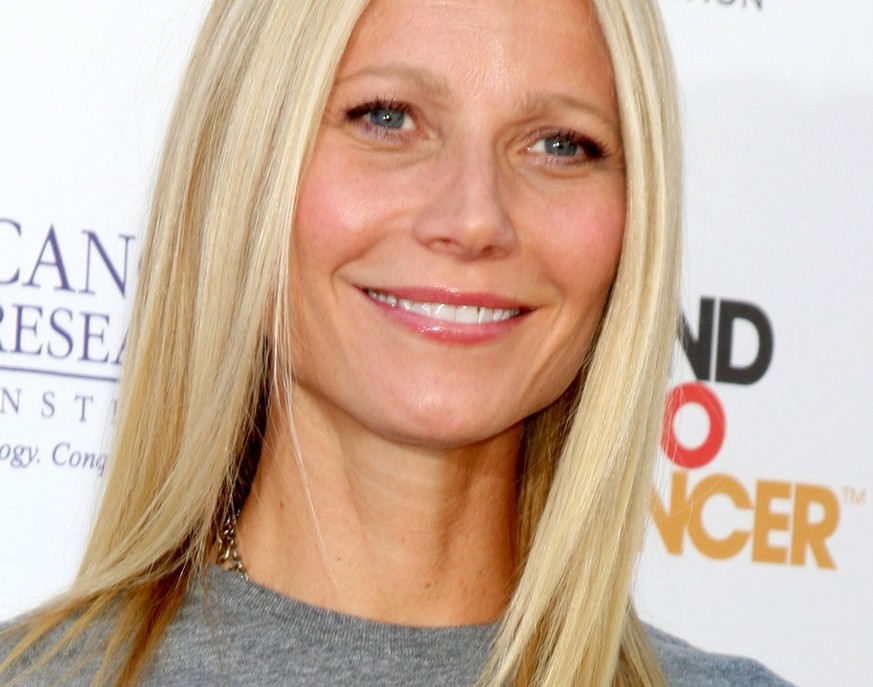 Gwyneth Paltrow toute nue pour fêter ses 50 ans