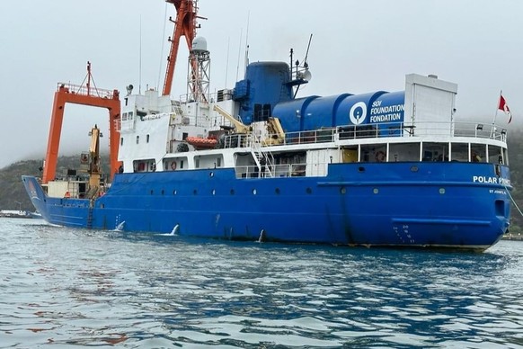 Dimanche, vers 4 heures du matin, heure locale, une «fenêtre météo» est ouverte. Les cinq passagers de cette odyssée sous-marine sont prêts pour le plongeon.