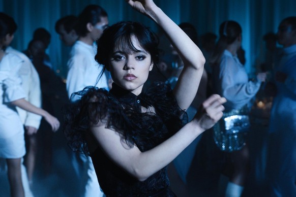 Jenna Ortega dans son rôle de Mercredi