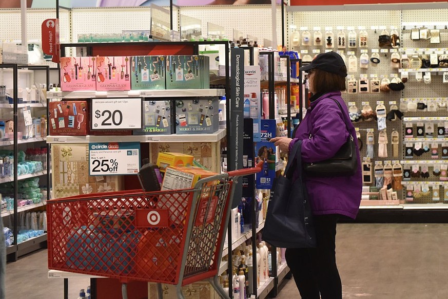 La croissance économique des États-Unis a accéléré au troisième trimestre, atteignant 4,3% en rythme annualisé, un chiffre nettement supérieur aux attentes et susceptible d’influencer la prochaine déc ...