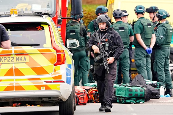An armed police officer at the scene of a stabbing incident at Heaton Park Hebrew Congregation synagogue, in Crumpsall, Manchester, England, Thursday Oct. 2, 2025. (Peter Byrne/PA via AP)
APTOPIX Brit ...