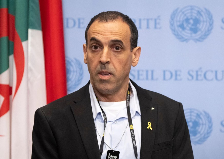 Eli Sharabi raconte son expérience en tant qu&#039;otage du Hamas devant le Conseil de sécurité des Nations unies à New York, le 20 mars 2025.