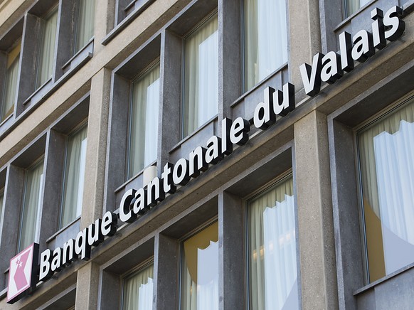Le conseil d'administration de la Banque cantonale du Valais pourra proposer � ses actionnaires un dividende en hausse de 15 centimes � 4,00 francs par action. (archives)