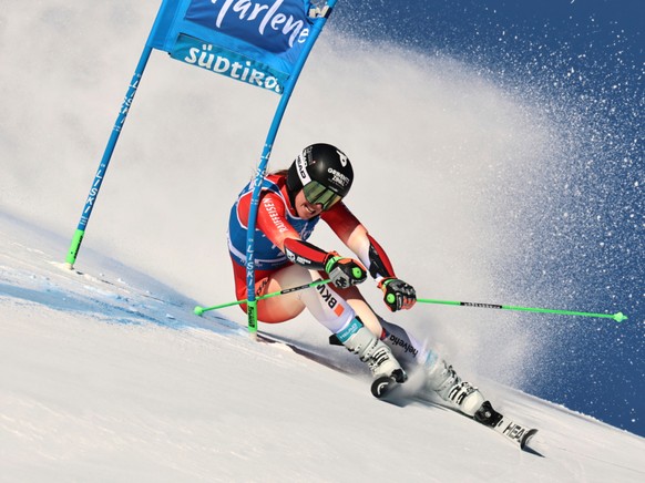 Camille Rast a livré une excellente première manche sur la neige des Dolomites.
