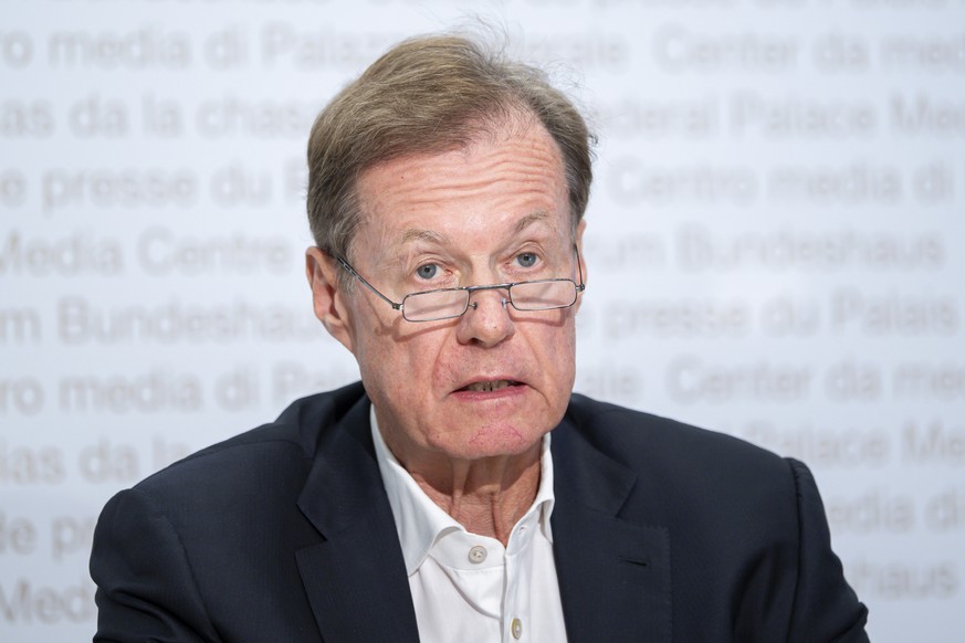 Stephan Rietiker, Praesident Pro Schweiz, spricht zur Abstimmungskampagne Ja zur Neutralitaetsinitiative, am Dienstag, 4. August 2026, in Bern. (KEYSTONE/Peter Schneider)