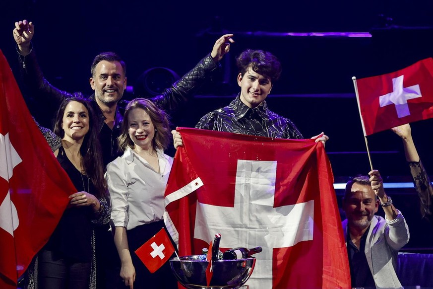 epa09216351 Gjon&#039;s Tears from Switzerland celebrate after qualifying for the final during the Second Semi-Final of the 65th annual Eurovision Song Contest (ESC) at the Rotterdam Ahoy arena, in Ro ...