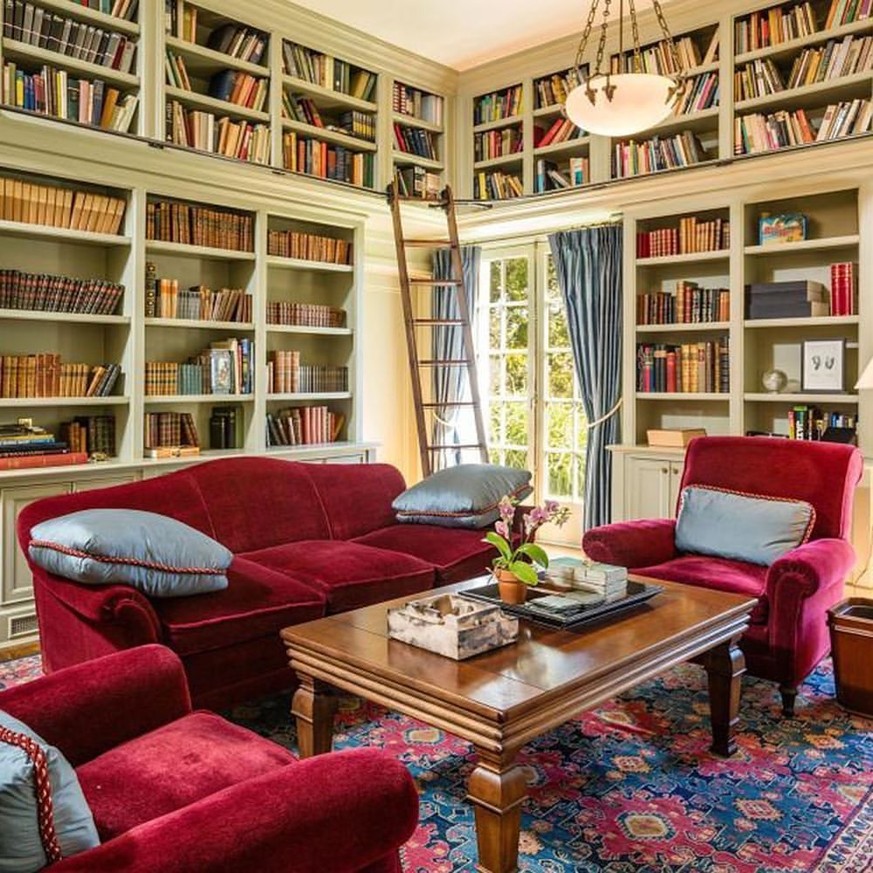 L'intérieur de la maison d'Angelina Jolie, qu'elle vient de vendre pour près de 25 millions dollars, à Los Angeles.