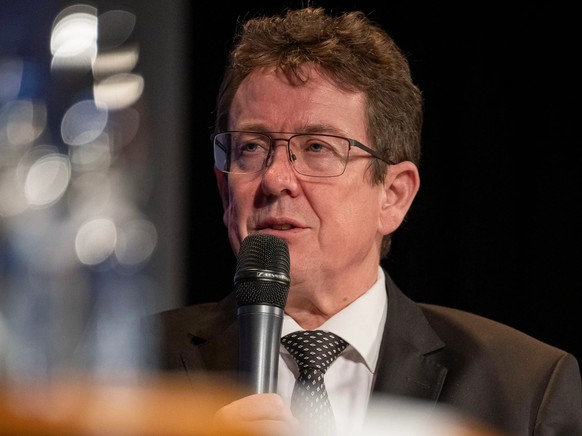 Albert Rösti souhaite promouvoir les projets de tramway.