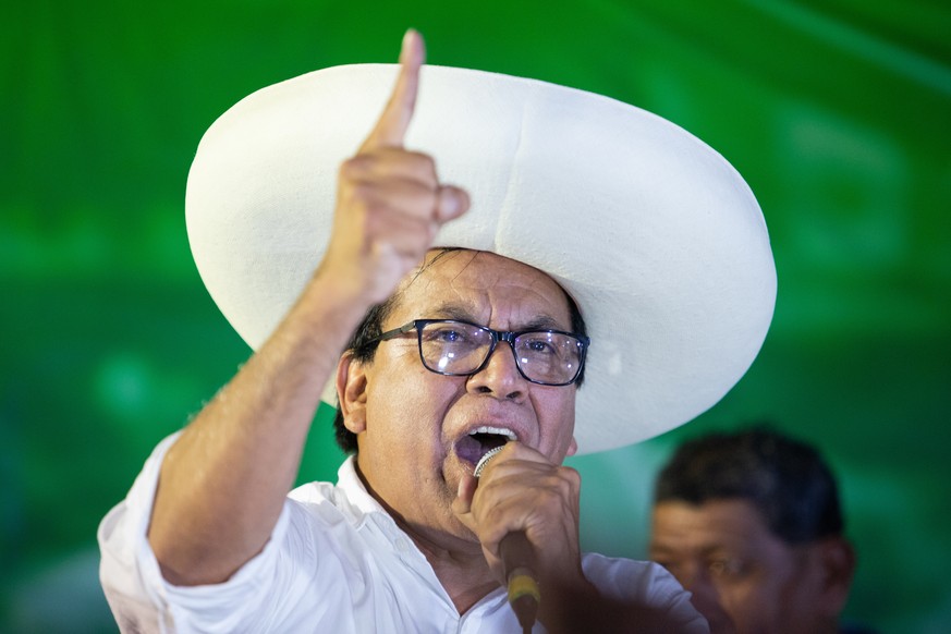 epa12944848 Peruvian presidential candidate Roberto Sanchez of the left-wing party Juntos por el Peru speaks during a political rally in Huaycan, Peru, 09 May 2026. The presidential runoff election is ...