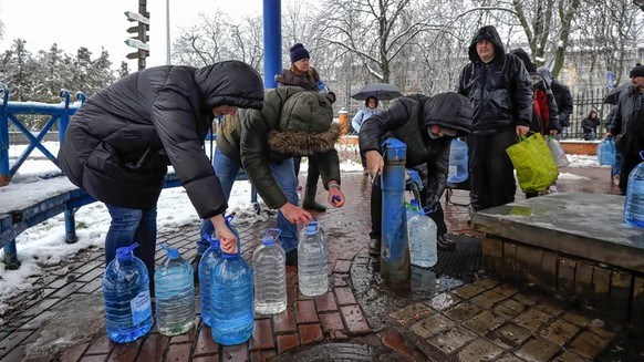 A Kiev, les habitants prennent soin de leur approvisionnement en eau. (Image d&#039;archive)