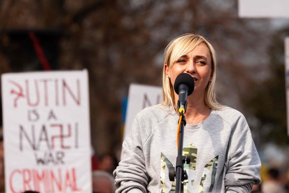 Oleksandra Ustinova.