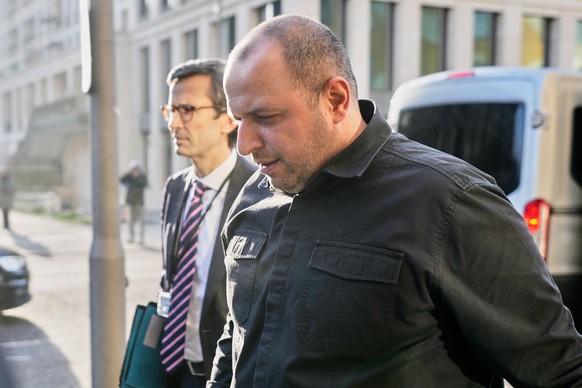 ADDS FIRST NAME FRIEDRICH - Ukraine's Secretary of National Security Rustem Umerov, right, and Günter Sautter, Foreign and Security Policy Advisor to Chancellor Friedrich Merz meet in Berlin, Sun ...