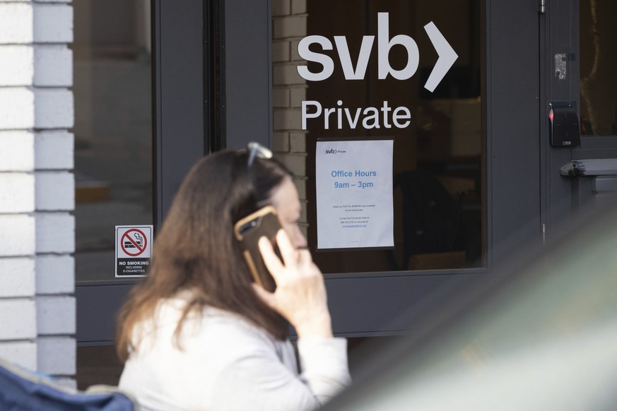 Washington est intervenu dimanche pour sécuriser les fonds que les clients pouvaient retirer de la SVB, après sa faillite.
