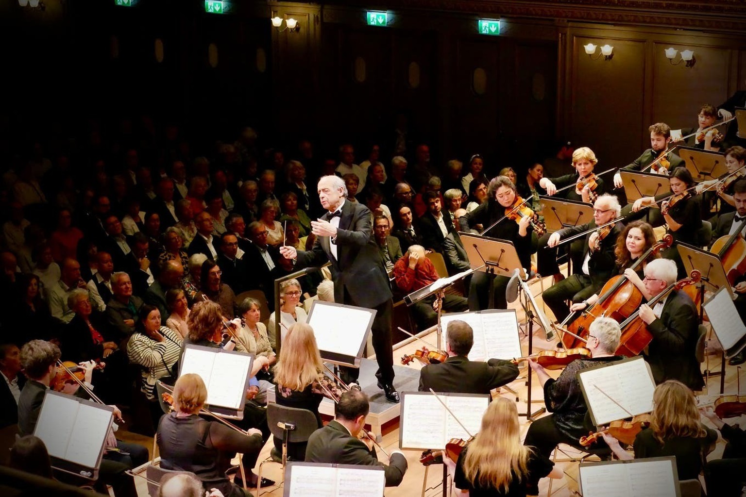 Mardi, les visiteurs de Migros Classics à Zurich et lundi à Lucerne ont applaudi à juste titre Ivan Fischer et le Budapest Festival Orchestra.