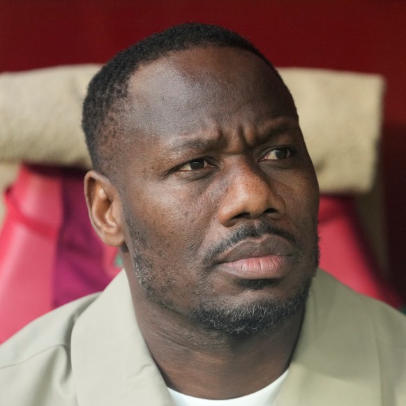 Sélectionneur du Sénégal, Pape Thiaw est suspendu pour 5 matches par la CAF