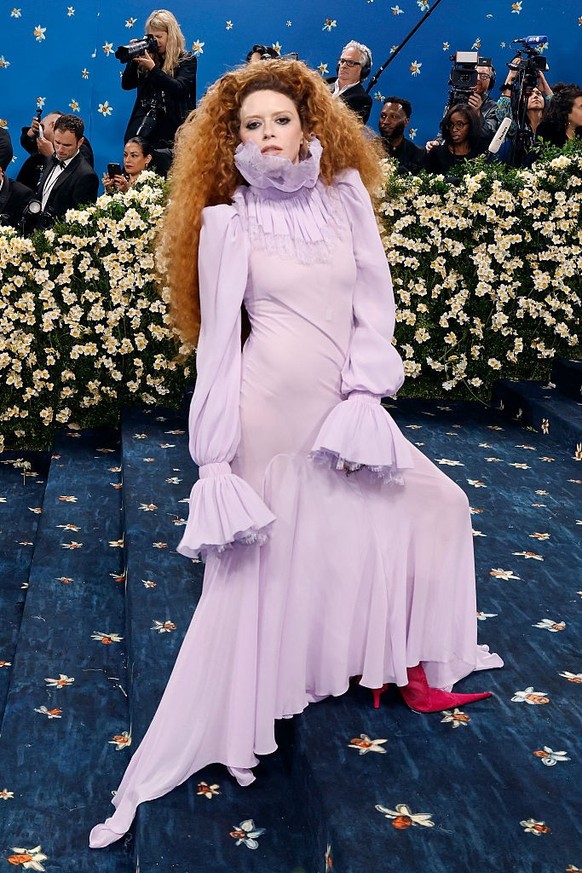NEW YORK, NEW YORK - MAY 05: Natasha Lyonne attends "Superfine: Tailoring Black Style", the 2025 Costume Institute Benefit, at Metropolitan Museum of Art on May 05, 2025 in New York City. (P ...