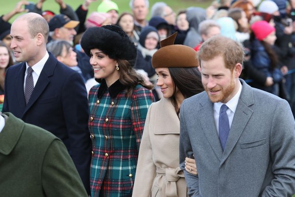 KING&#039;S LYNN, ENGLAND - DECEMBER 25: (L-R) Prince William, Duke of Cambridge, Catherine, Duchess of Cambridge, Meghan Markle and Prince Harry attend Christmas Day Church service at Church of St Ma ...