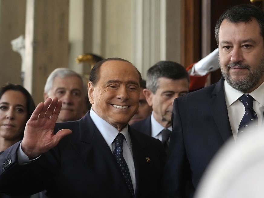 Silvio Berlusconi, au centre, a quitté les soins intensifs (Archives).
