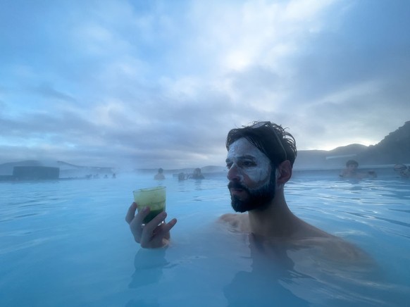 GRINDAVIK, ICELAND - NOVEMBER 7: Visitors enjoy the final days of the Blue Lagoon before it closes due to a possible volcanic eruption on November 7, 2023 in Grindavik, Iceland. (Photo by Micah Garen/ ...