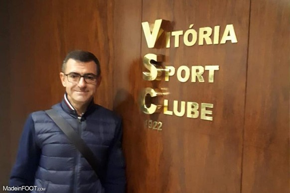 Olivier Feliz est aujourd'hui responsable recrutement en France pour le Vitoria SC, un club très populaire du nord du Portugal