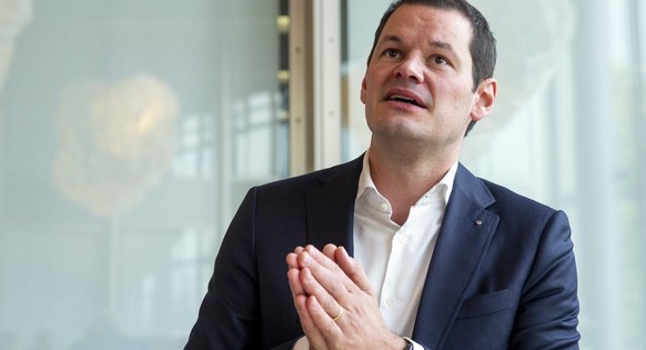 Pierre Maudet, conseiller d&#039;Etat genevois, s&#039;exprime lors de l&#039;inauguration de la centrale solaire des SIG (Services industriels de Geneve), ce mardi 13 octobre 2020 a Geneve. La centra ...