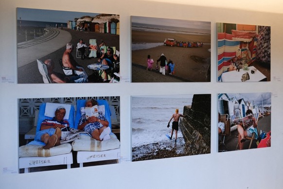 France, Paris, 2023/08/12. Floating art center on the banks of the Seine dedicated to contemporary photography. Photography by Noemie Coissac / Hans Lucas.
France, Paris, 2023/08/12. Centre d art flot ...