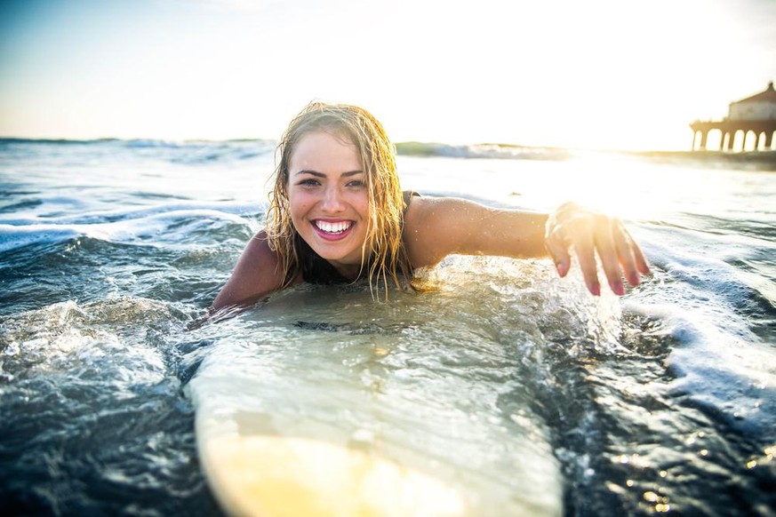 Queensland Australie surf femme plage job emploi océan