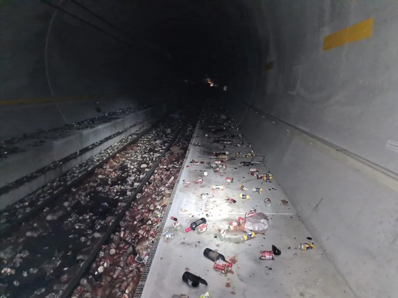 Le tunnel de base du Gothard restera fermé encore longtemps.