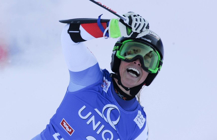 AUDI FIS SKI WELTCUP 2015 / 2016 Giant Slalom Ladies Lara Gut (SUI), Lienz Steiermark Oesterreich *** AUDI FIS SKI WORLD CUP 2015 2016 Giant Slalom Ladies Lara Good SUI Lienz Styria Austria Kein Model ...