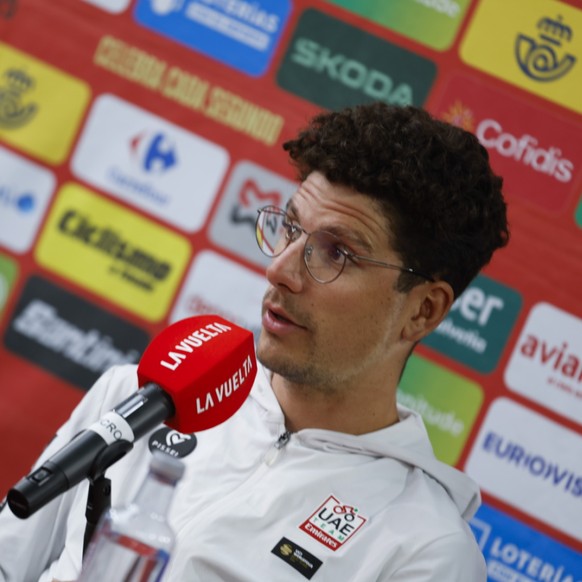 Juan Ayuso va continuer de pédaler, mais chez Lidl-Trek