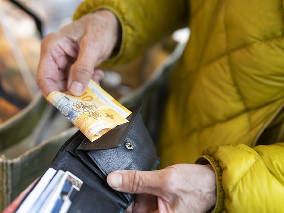 Le Conseil national estime que le franc suisse et le maintien de l&#039;argent liquide doivent �tre inscrits dans la Consitution f�d�rale (image d&#039;illustration).