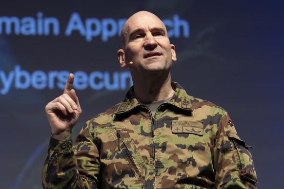 ARCHIVBILD ZUM ABGANG VON THOMAS SUESSLI --- Thomas Suessli, Chef der Schweizer Armee, spricht bei den Swiss Cyber Security Days, am Dienstag, 18. Februar 2025 in Bern. (KEYSTONE/Peter Klaunzer)
