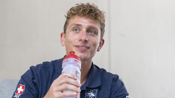 Der Schweizer Ruderer Raphael Ahumada anlaesslich eines Medientermin vor dem Rudern Weltcupfinal auf dem Rotsee vom kommenden Wochenende am Mittwoch, 25, Juni 2025 in Luzern. (KEYSTONE/Urs Flueeler) . ...