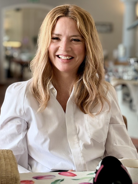 L'actrice Virginie Efira en interview le vendredi 7 août 2026 lors du Festival du film de Locarno où elle reçoit un prix , le Léopard Club Award