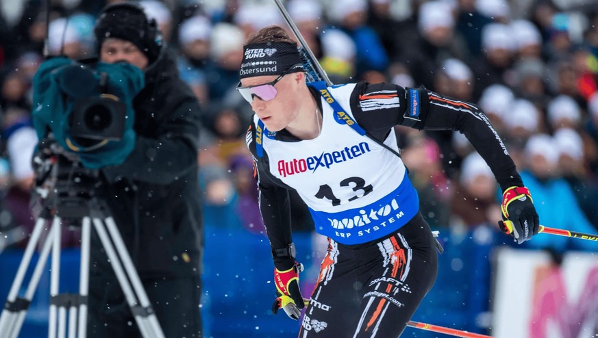 Un incident improbable a ruiné la course de ce biathlète